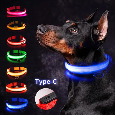 Collare per cani a LED impermeabile regolabile USB Tipo-C ricaricabile Modello solido lampeggiante